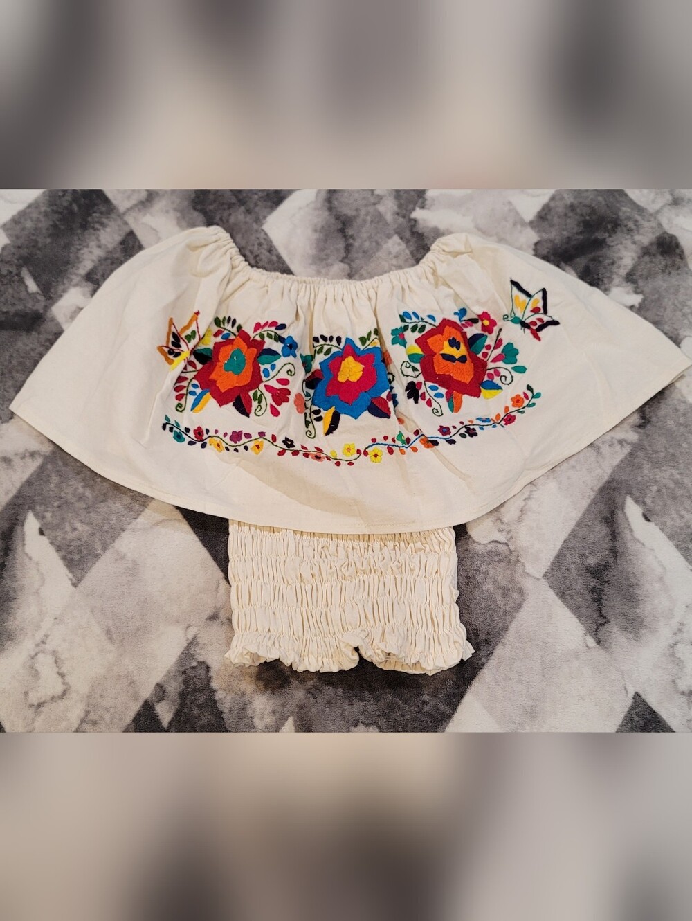 Boho Off-Shoulder Embroidered Crop Top in Cream